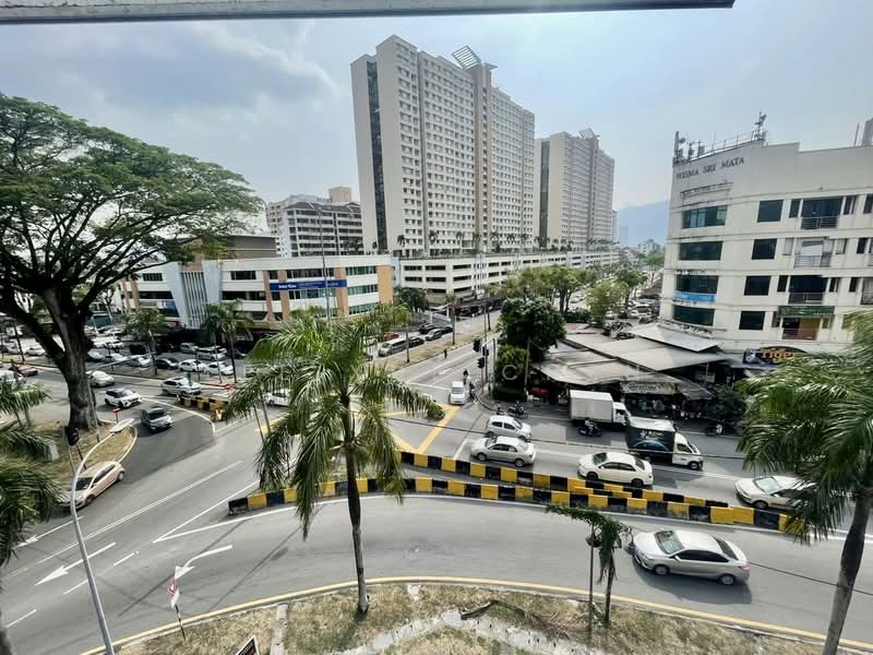 Kedai untuk Dijual di Jelutong (Penang) - Lee Xue Chen - Exterior - PropertyGuru.com.my