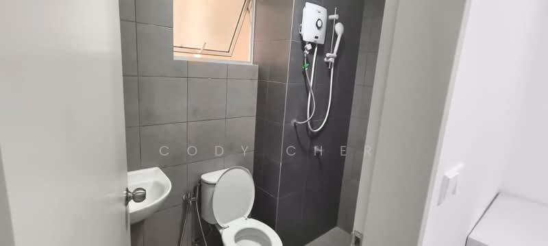 Kondominium untuk Disewa di Residensi Sateria - Cody Cher - Bathroom - PropertyGuru.com.my