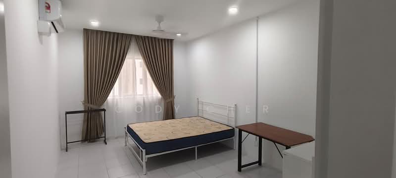 Kondominium untuk Disewa di Residensi Sateria - Cody Cher - Bedroom - PropertyGuru.com.my