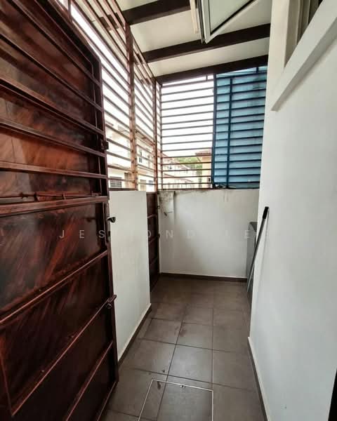 Rumah Teres 2-Tingkat untuk Dijual di Taman Setia Indah (Tebrau) - Jesmond Lee - PropertyGuru.com.my