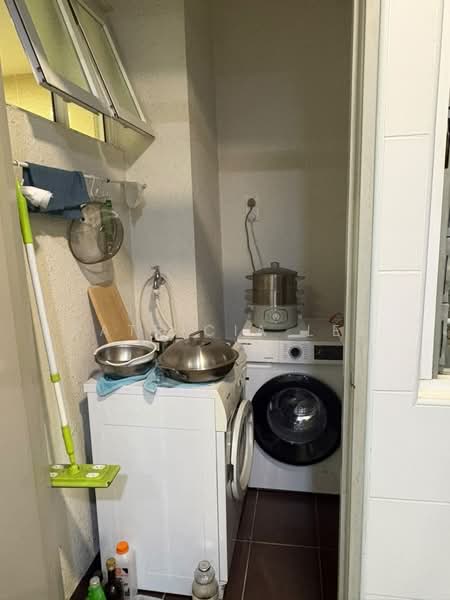 Condominium for Sale at Hijauan Saujana - Patricia Lee - Kitchen - PropertyGuru.com.my