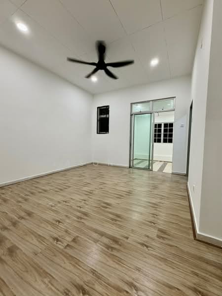 Rumah Teres 2-Tingkat untuk Disewa di Taman JP Perdana (Johor Bahru) - Jason Sim - Living Room - PropertyGuru.com.my