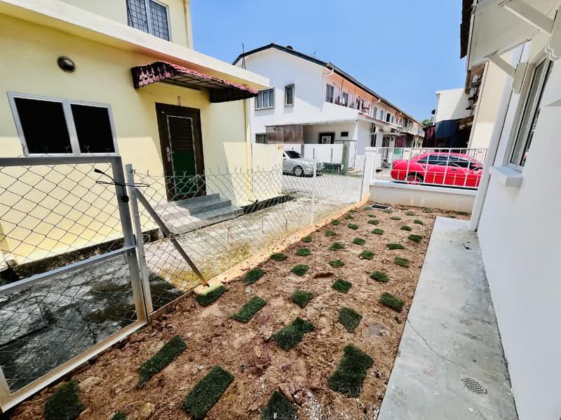 2-storey Terraced House for Sale in Setia Impian (Setia Alam) - Deeya Yusof - PropertyGuru.com.my