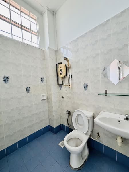 2-storey Terraced House for Sale in Setia Impian (Setia Alam) - Deeya Yusof - PropertyGuru.com.my