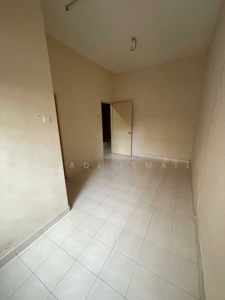 Rumah Teres 2-Tingkat untuk Dijual di Denai Alam (Shah Alam) - Ismadi Ismail - Interior - PropertyGuru.com.my