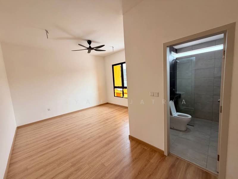 2-storey Terraced House for Rent in Hulu Langat (Selangor) - Irsyam Sjatria - Interior - PropertyGuru.com.my