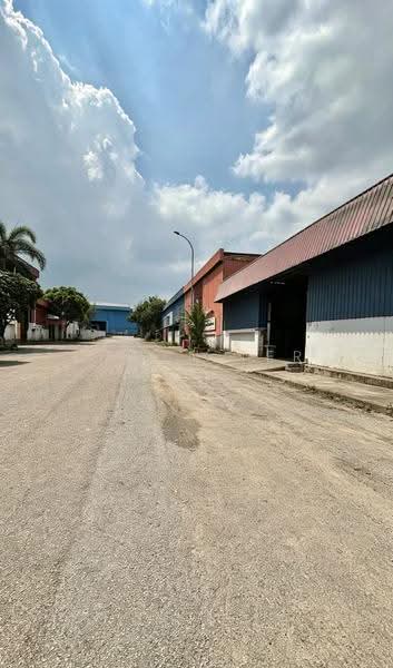 Kilang Berkembar untuk Dijual di Taman Desa Cemerlang (Ulu Tiram) - Caryn Ter - Exterior - PropertyGuru.com.my