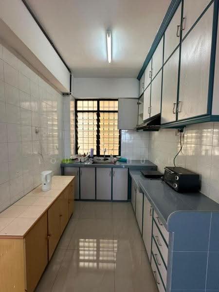 Kondominium untuk Disewa di Sunny Ville Condominium - Louis Chuah - Kitchen - PropertyGuru.com.my