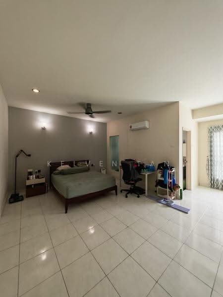 Rumah Teres untuk Dijual di Damansara Damai (Selangor) - Kelven Tan - Bedroom - PropertyGuru.com.my