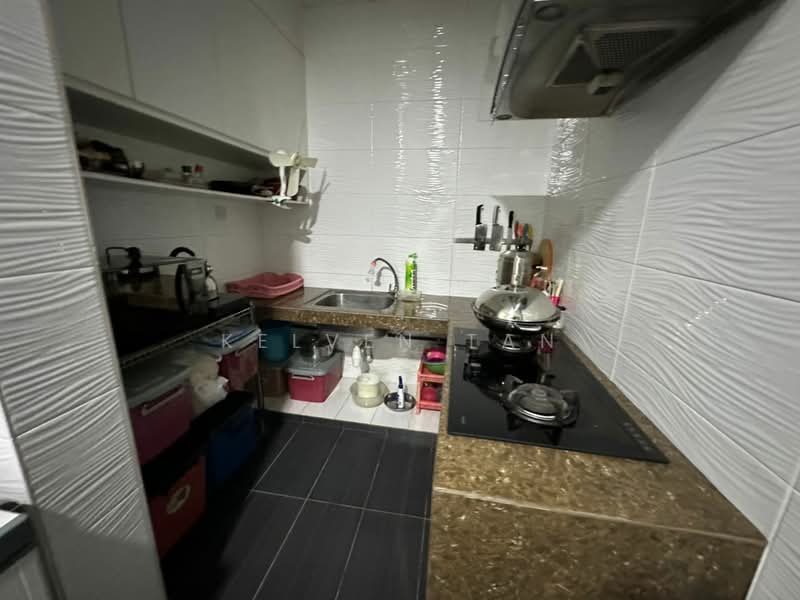 Semi-Detached House for Sale in Sutera Damansara (Damansara Damai) - Kelven Tan - Kitchen - PropertyGuru.com.my