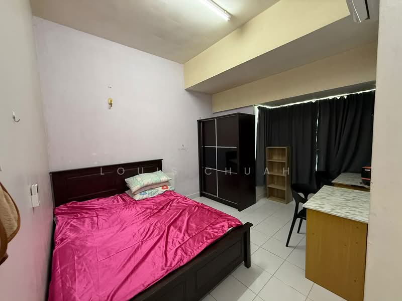 Apartment for Rent at University Place (Plaza Ivory) - Louis Chuah - Bedroom - PropertyGuru.com.my