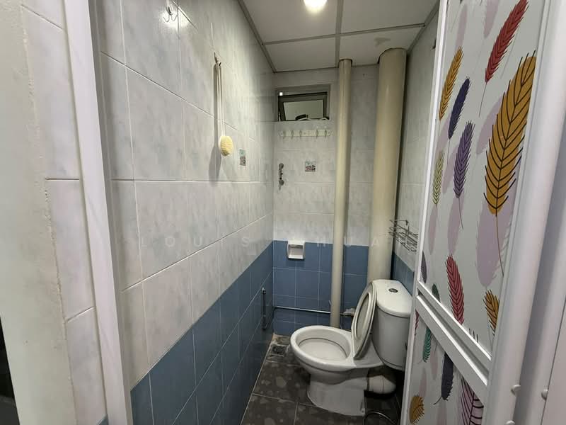 Apartment for Rent at University Place (Plaza Ivory) - Louis Chuah - Bathroom - PropertyGuru.com.my