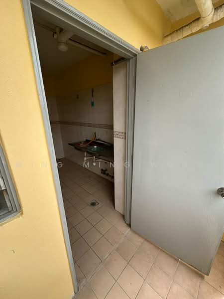 Kondominium untuk Dijual di Venice Hill - Ming Ming Wong - Kitchen - PropertyGuru.com.my