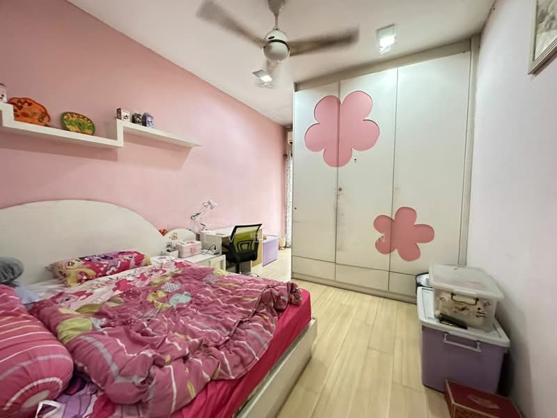 Rumah Teres untuk Dijual di Damansara Damai (Selangor) - Kelven Tan - Bedroom - PropertyGuru.com.my
