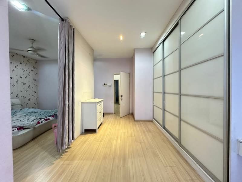 Rumah Teres untuk Dijual di Damansara Damai (Selangor) - Kelven Tan - Bedroom - PropertyGuru.com.my