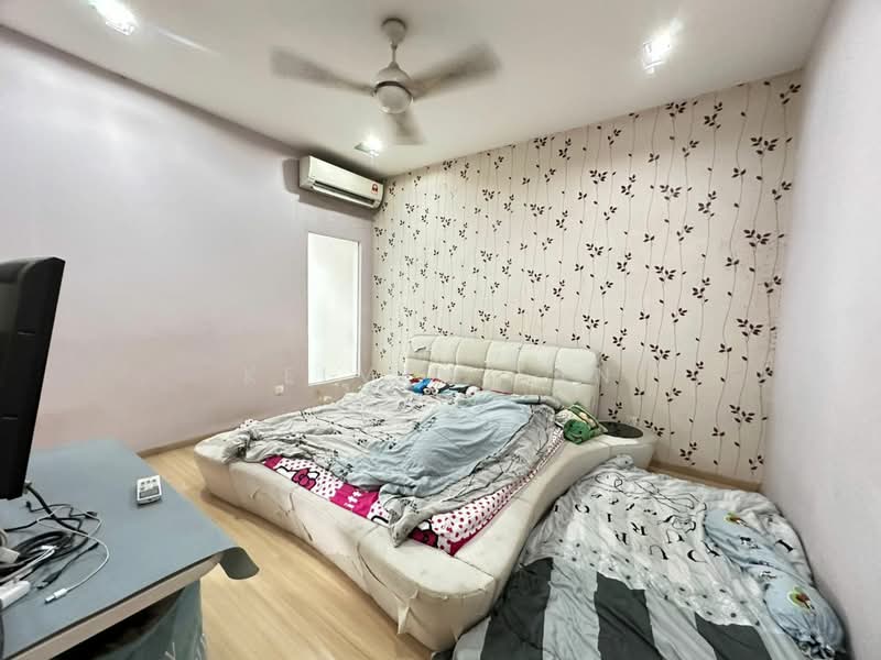 Rumah Teres untuk Dijual di Damansara Damai (Selangor) - Kelven Tan - Bedroom - PropertyGuru.com.my