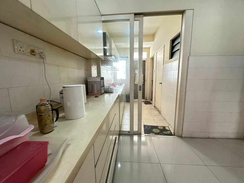 Rumah Teres untuk Dijual di Damansara Damai (Selangor) - Kelven Tan - Kitchen - PropertyGuru.com.my