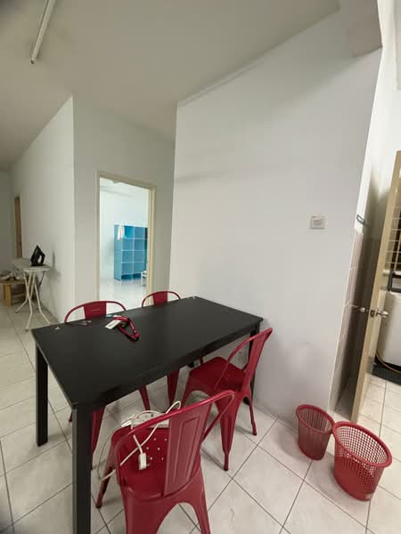 Kondominium untuk Disewa di Platinum Hill PV 3 - Alvin Sow - Dining Room - PropertyGuru.com.my