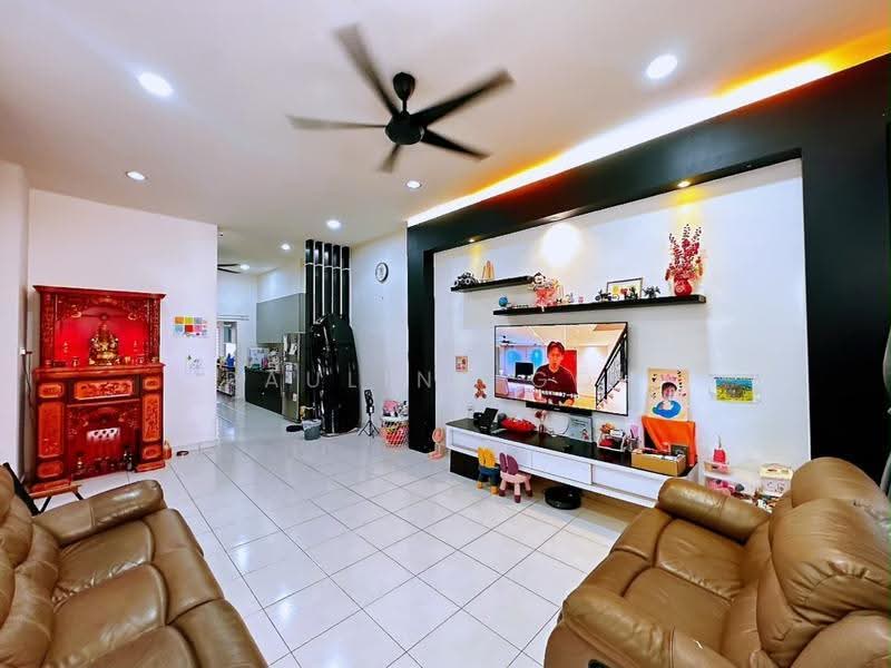 Rumah Teres 1-Tingkat untuk Dijual di Taman Pulai Hijauan (Skudai) - Pauline Goh - Living Room - PropertyGuru.com.my