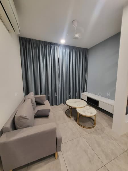 Kediaman Servis untuk Disewa di Millerz Square Serviced Residence - Rachel Ji Won - Living Room - PropertyGuru.com.my
