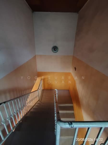 Rumah Berkembar untuk Dijual di Taman Sri Andalas (Klang) - Yogesvaran Poovan - Corridor - PropertyGuru.com.my