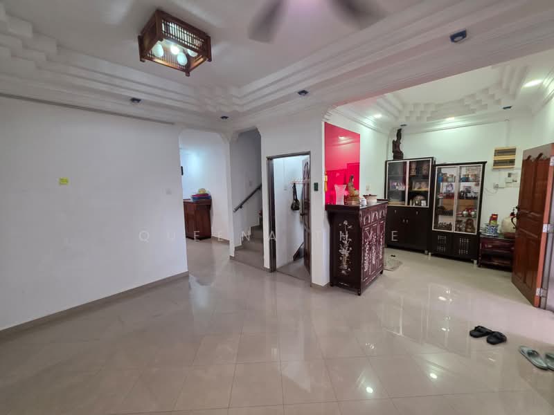 Rumah Teres 2-Tingkat untuk Dijual di Taman Molek (Johor Bahru) - Queena Thye - Living Room - PropertyGuru.com.my
