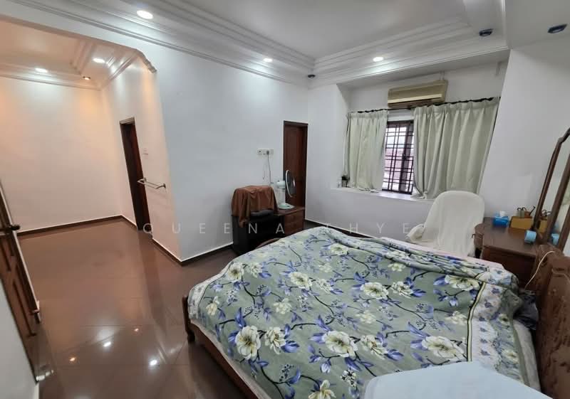 Rumah Teres 2-Tingkat untuk Dijual di Taman Molek (Johor Bahru) - Queena Thye - PropertyGuru.com.my