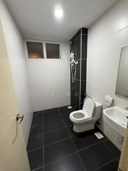 Kediaman Servis untuk Dijual di Twin Danga Residence - Bess Wong - PropertyGuru.com.my