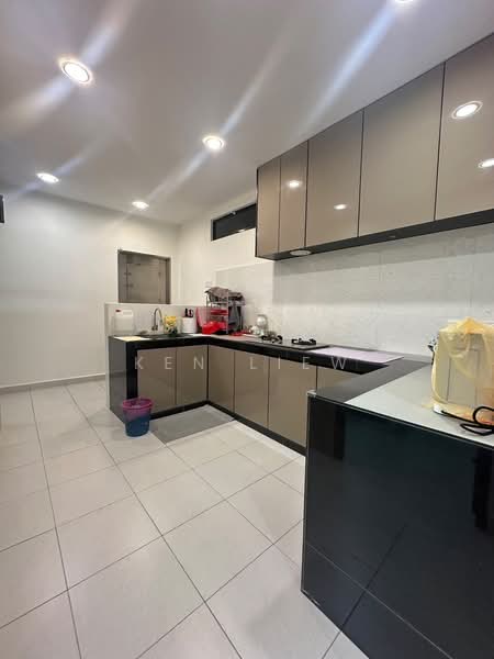 2.5-storey Terraced House for Sale in Skudai (Johor) - Ken Liew - Kitchen - PropertyGuru.com.my
