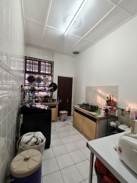 1-storey Terraced House for Sale in Taman Molek (Johor Bahru) - Sammi Hoo - PropertyGuru.com.my