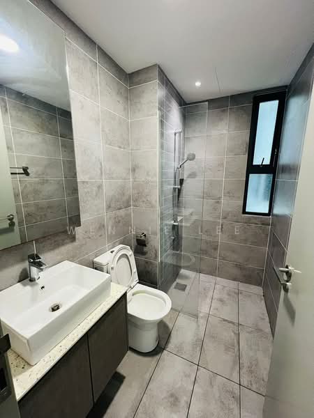 Service Residence for Rent at Millerz Square Serviced Residence - Wennie Lee - Bathroom - PropertyGuru.com.my