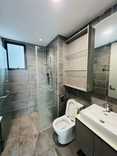 Service Residence for Rent at Millerz Square Serviced Residence - Wennie Lee - Bathroom - PropertyGuru.com.my