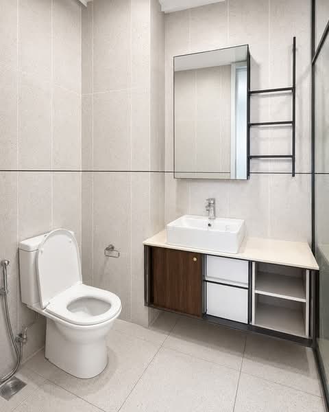 Service Residence for Rent at Millerz Square Serviced Residence - Wennie Lee - Bathroom - PropertyGuru.com.my
