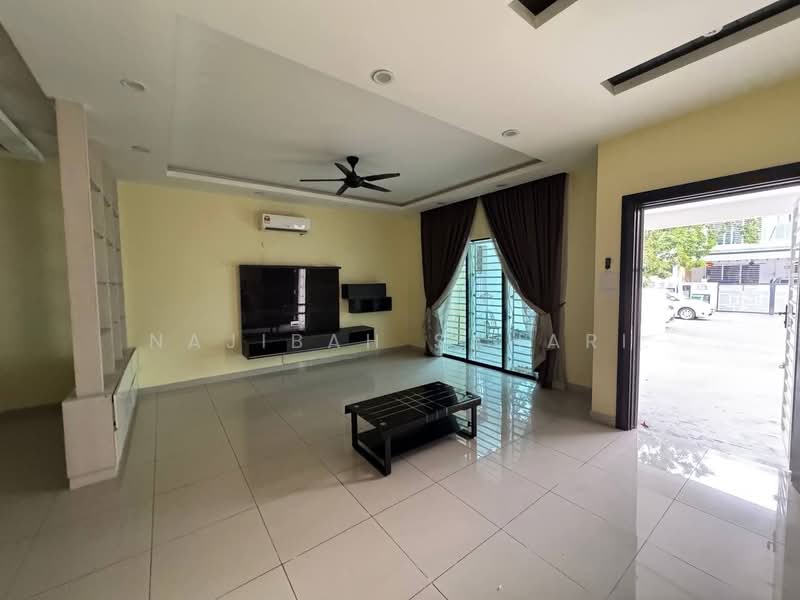 Rumah Teres 2-Tingkat untuk Dijual di Kajang (Selangor) - Najibah Sahari - PropertyGuru.com.my