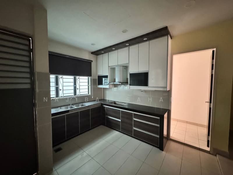 Rumah Teres 2-Tingkat untuk Dijual di Kajang (Selangor) - Najibah Sahari - PropertyGuru.com.my