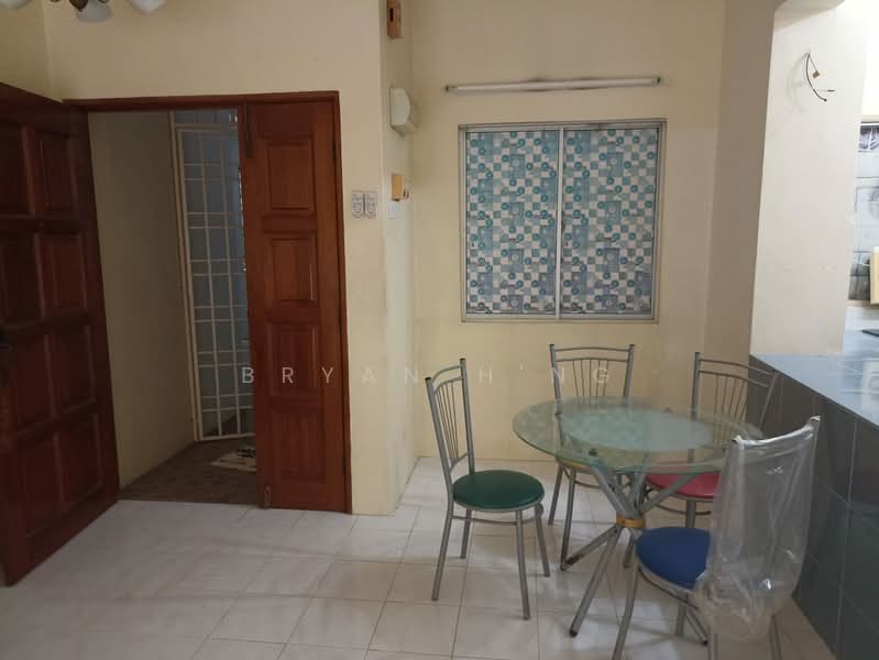 Pangsapuri untuk Dijual di Gambier Heights - Bryan H'ng - Dining Room - PropertyGuru.com.my