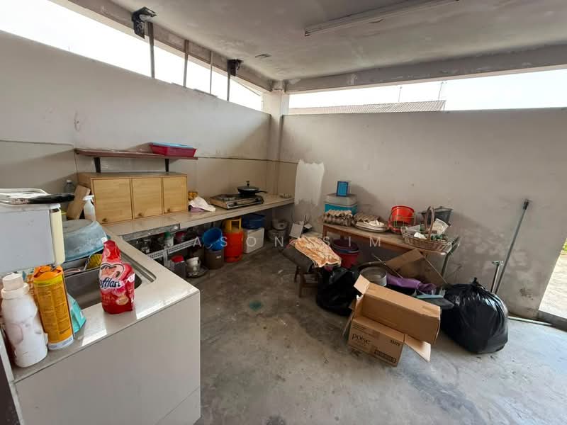 Semi-Detached House for Sale in Skudai (Johor) - Jason Sim - Kitchen - PropertyGuru.com.my
