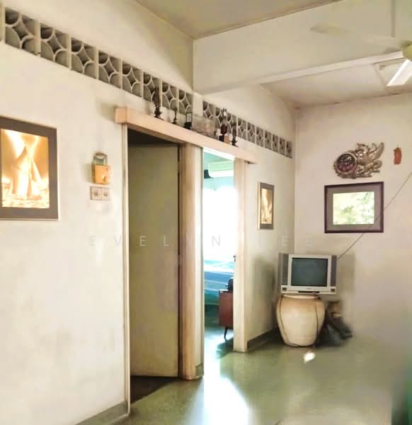 Rumah Teres 2-Tingkat untuk Dijual di Taman Paramount (Petaling Jaya) - Evelyn Lee - Living Room - PropertyGuru.com.my
