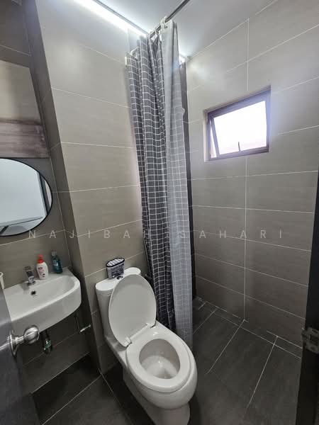 Rumah Teres 2-Tingkat untuk Dijual di Alam Sari (Bangi) - Najibah Sahari - PropertyGuru.com.my
