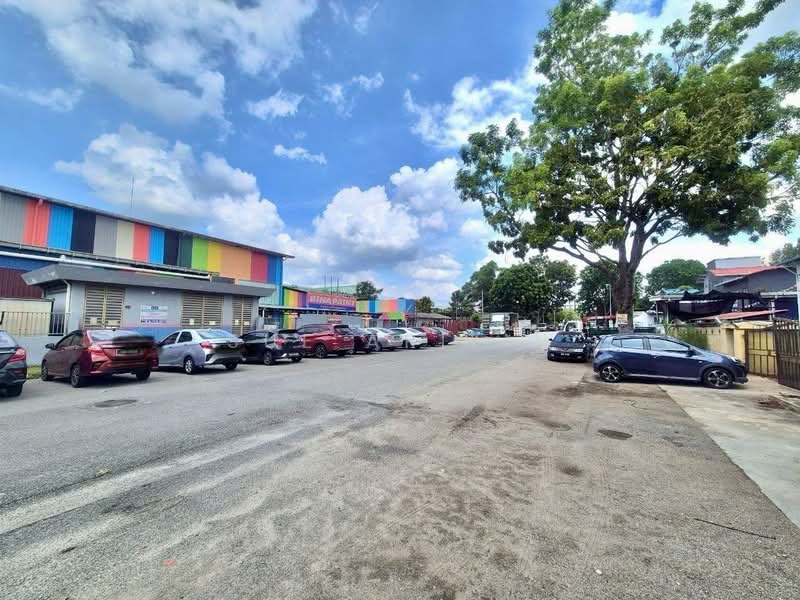 Kilang untuk Dijual di Bandar Baru Bangi (Selangor) - Sue Arifin - Exterior - PropertyGuru.com.my
