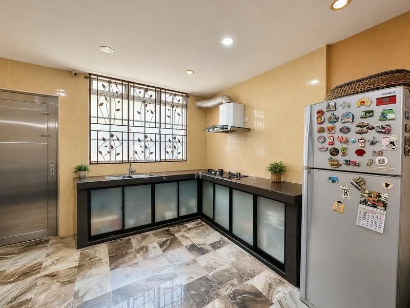 Rumah Teres 2.5-Tingkat untuk Dijual di Taman Cheras Jaya (Cheras) - Zul Hasif - PropertyGuru.com.my
