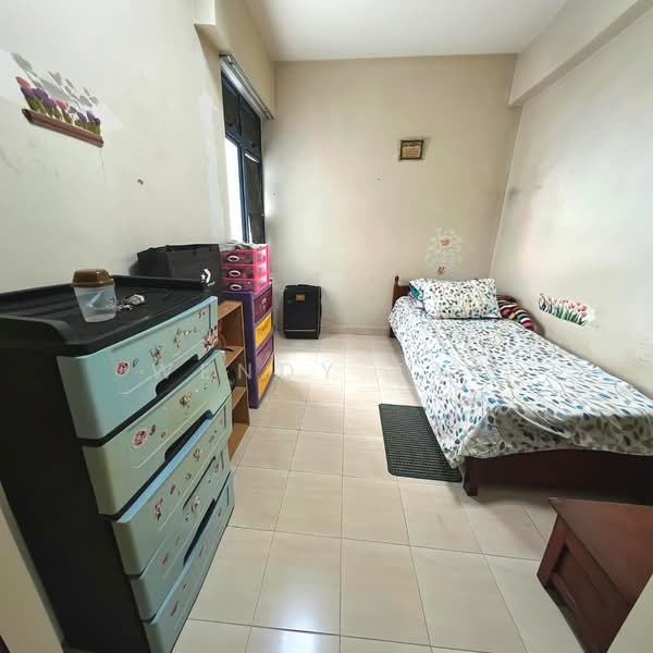 Pangsapuri untuk Dijual di Aster Court - Wendy Tay - Bedroom - PropertyGuru.com.my
