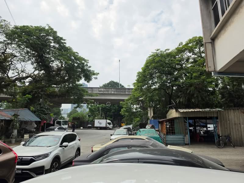 Shop / Office untuk Dijual di Kawasan Perindustrian trisegi (Sungai Besi) - Ong Yan - Exterior - PropertyGuru.com.my