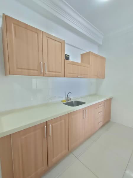 Kondominium untuk Disewa di Cova Suites - Ethan Swe - Kitchen - PropertyGuru.com.my