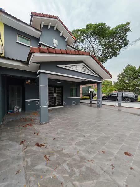 2-storey Terraced House for Sale in Taman Puteri Wangsa (Ulu Tiram) - Edmund Loh - Exterior - PropertyGuru.com.my