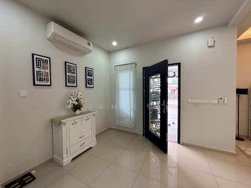Semi-Detached House for Sale in Taman Bukit Tropika (Yong Peng) - M Jamil Ali - Entrance - PropertyGuru.com.my