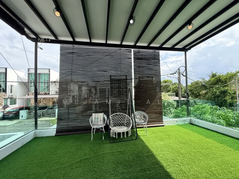 Semi-Detached House for Sale in Taman Bukit Tropika (Yong Peng) - M Jamil Ali - Balcony - PropertyGuru.com.my