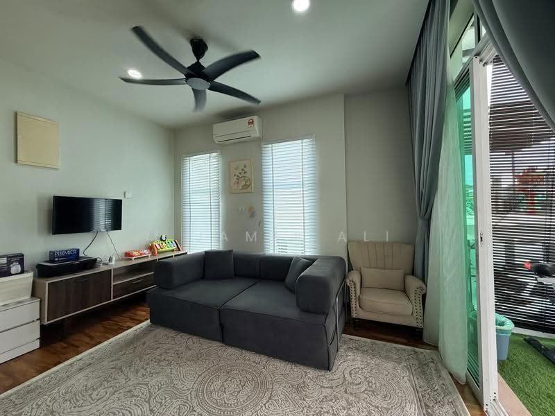 Semi-Detached House for Sale in Taman Bukit Tropika (Yong Peng) - M Jamil Ali - Living Room - PropertyGuru.com.my