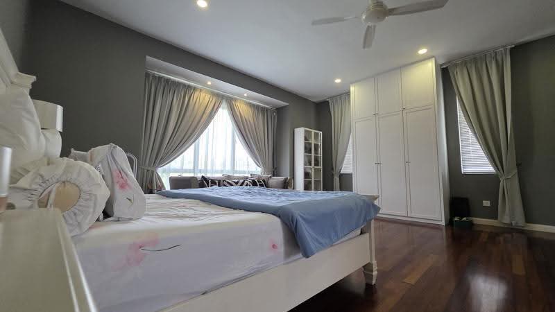 Bungalow House untuk Dijual di Kota Kemuning (Shah Alam) - J J - Bedroom - PropertyGuru.com.my