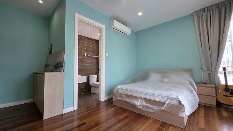 Bungalow House untuk Dijual di Kota Kemuning (Shah Alam) - J J - PropertyGuru.com.my